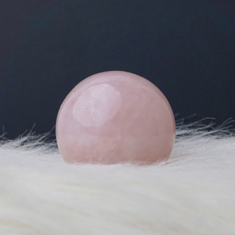 ROSE QUARTZ SPHERE Tarot Card Reading Crystal Therapy Numerology Lisa Simmi